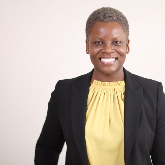 Posh Ambassador, Lea - Picture 6 of 8